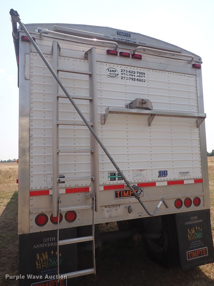 image for item DN1900 2010 Timpte Super Hopper  grain trailer