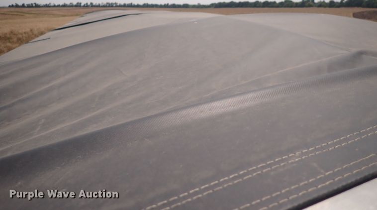 image for item DN1900 2010 Timpte Super Hopper  grain trailer