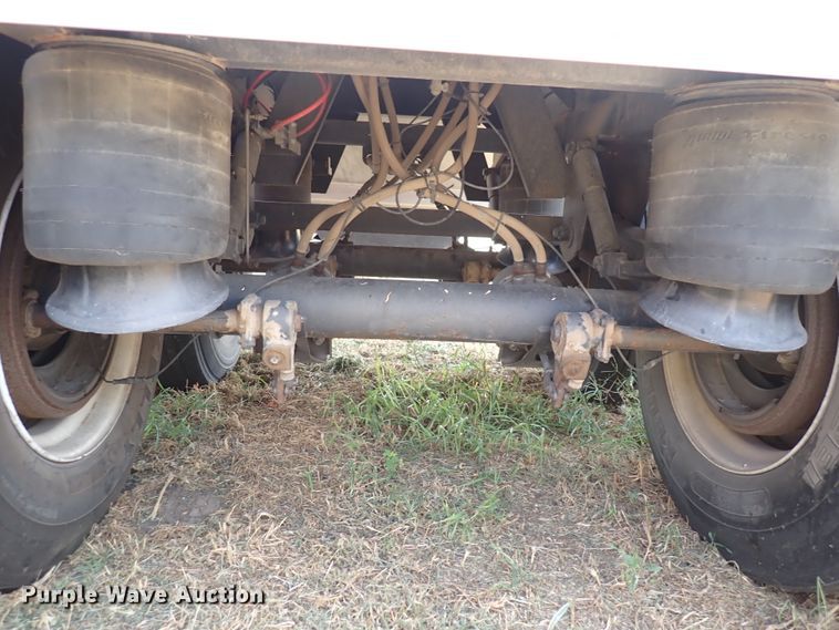 image for item DN1900 2010 Timpte Super Hopper  grain trailer