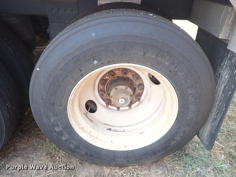 image for item DN1900 2010 Timpte Super Hopper  grain trailer