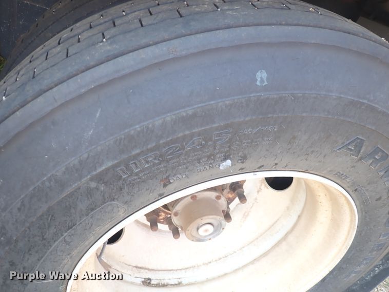 image for item DN1900 2010 Timpte Super Hopper  grain trailer