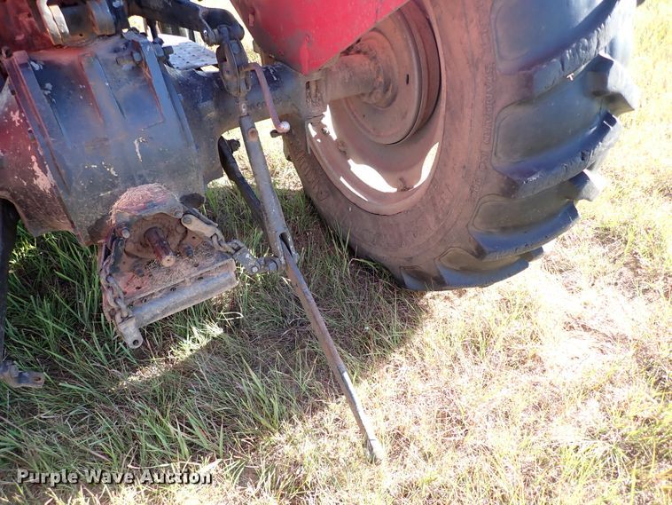 image for item IN9560 1979 Massey Ferguson 245  tractor