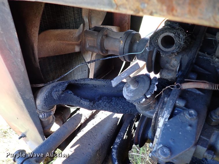 image for item IN9560 1979 Massey Ferguson 245  tractor