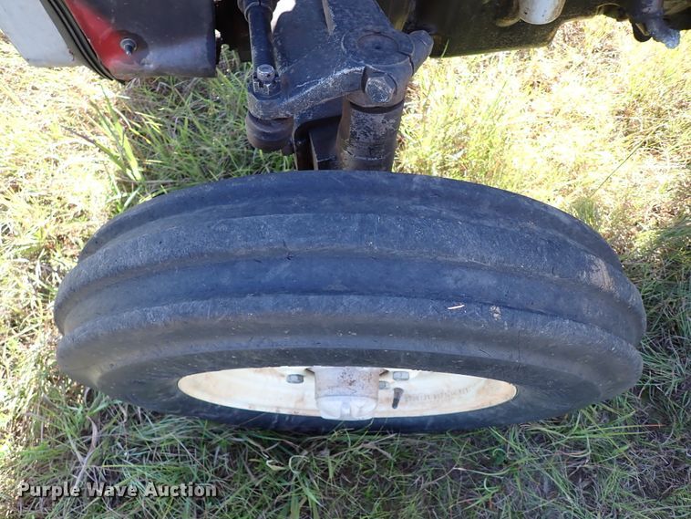 image for item IN9560 1979 Massey Ferguson 245  tractor