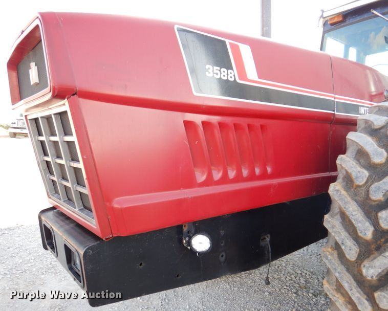 image for item IN9849 International 3588  4WD tractor