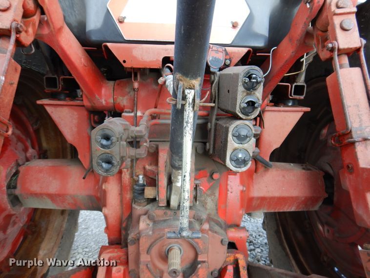 image for item IN9849 International 3588  4WD tractor