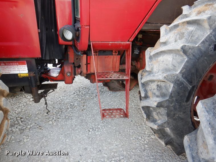image for item IN9849 International 3588  4WD tractor