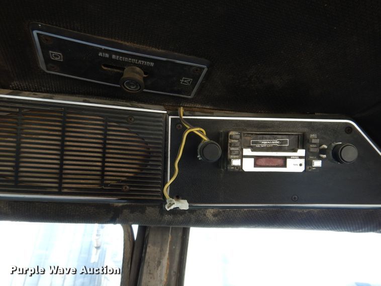 image for item IN9849 International 3588  4WD tractor