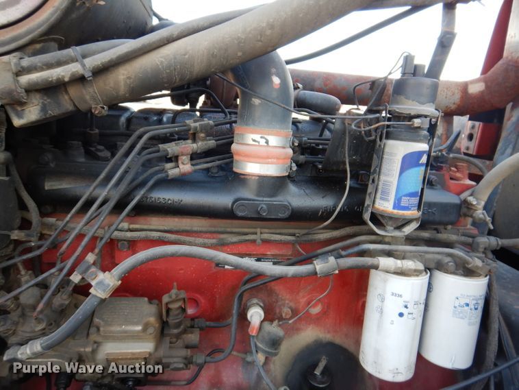 image for item IN9849 International 3588  4WD tractor