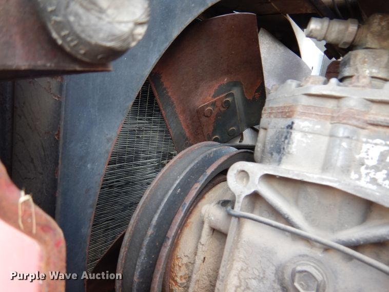 image for item IN9849 International 3588  4WD tractor