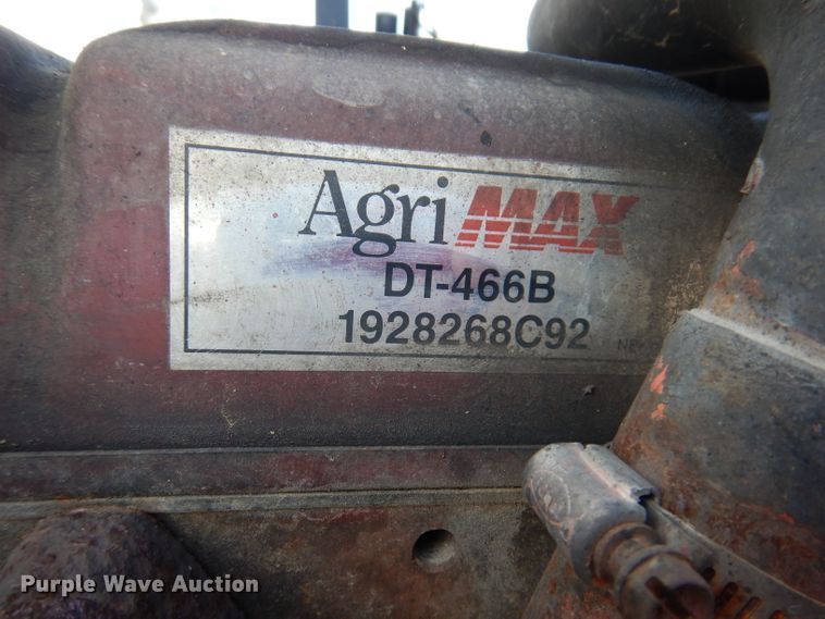 image for item IN9849 International 3588  4WD tractor