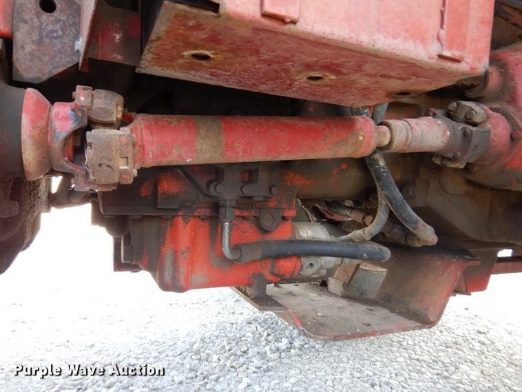 image for item IN9849 International 3588  4WD tractor