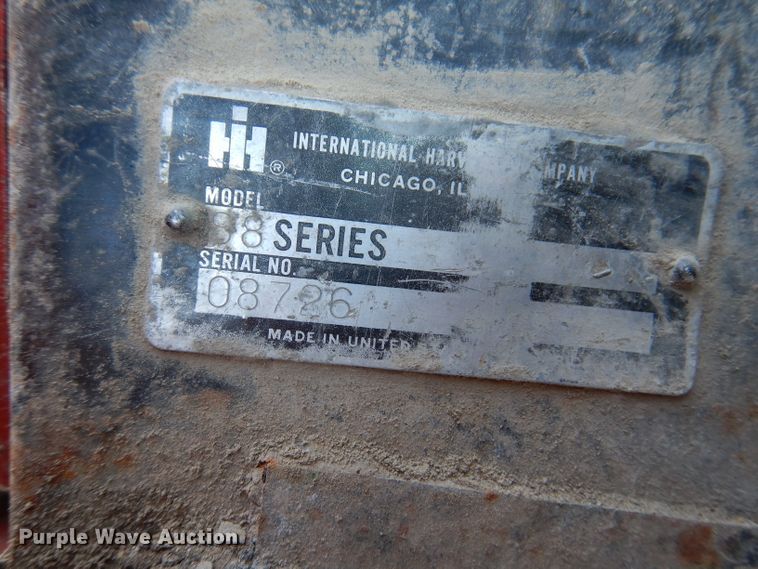 image for item IN9849 International 3588  4WD tractor