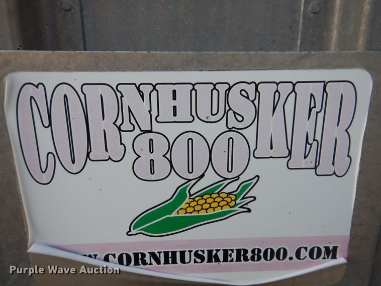 image for item IN9850 2011 Cornhusker 800  grain trailer