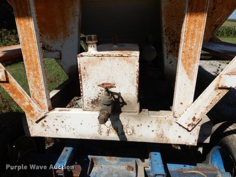 image for item IN9856 Simonsen SMC4816S  seed tender