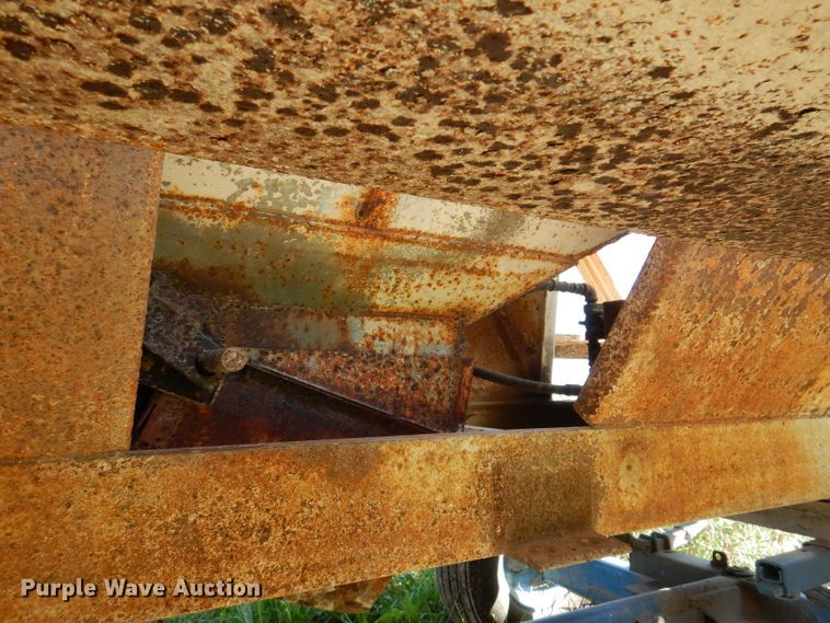 image for item IN9856 Simonsen SMC4816S  seed tender