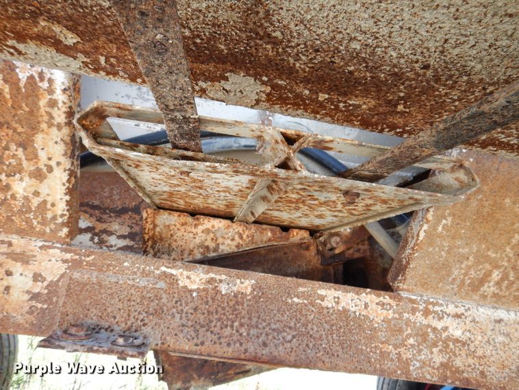 image for item IN9856 Simonsen SMC4816S  seed tender