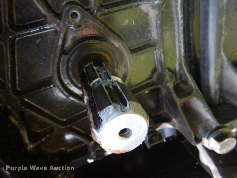 image for item IR9033 2017 John Deere 3025E  MFWD tractor