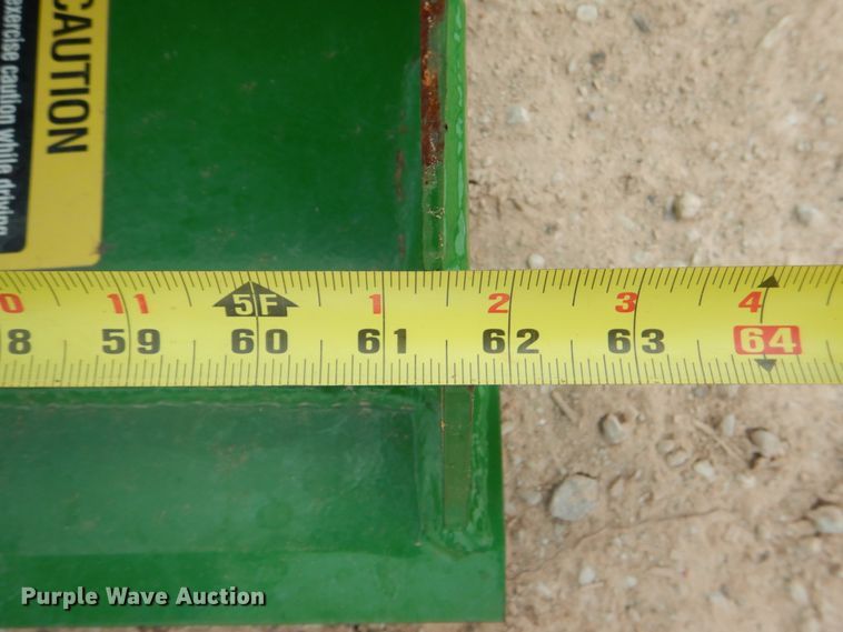 image for item IR9034 2017 John Deere 3025E  MFWD tractor