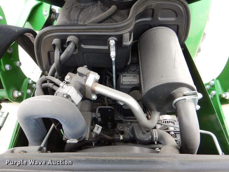 image for item IR9034 2017 John Deere 3025E  MFWD tractor