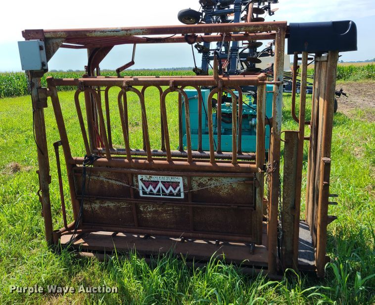 image for item IU9298 W-W  squeeze chute