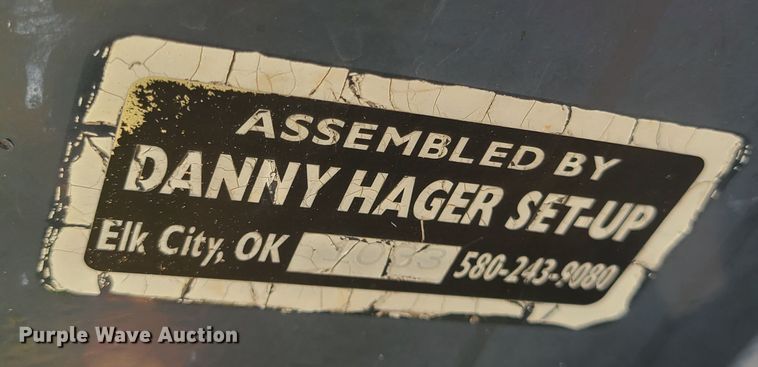 image for item IU9300 Flexi-Coil 8100  air seeder toolbar