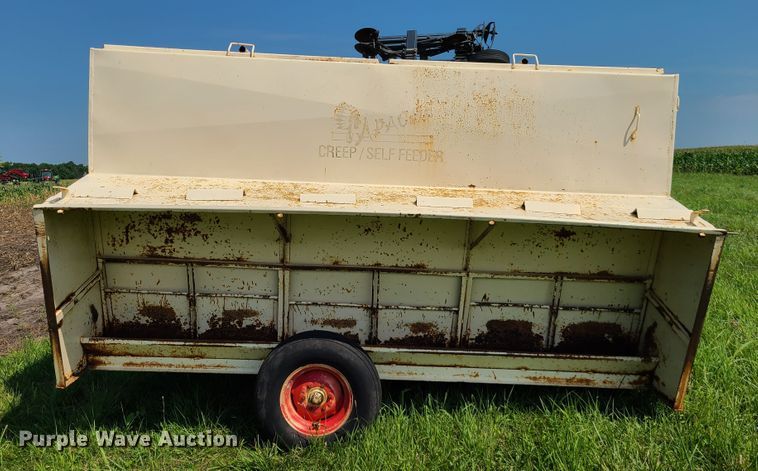 image for item IU9301 Apache creep feeder