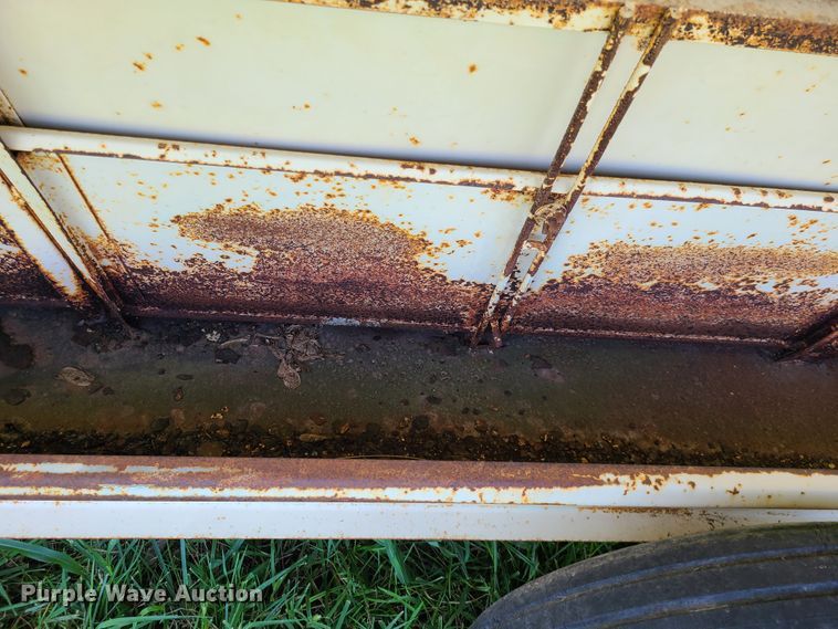 image for item IU9301 Apache creep feeder