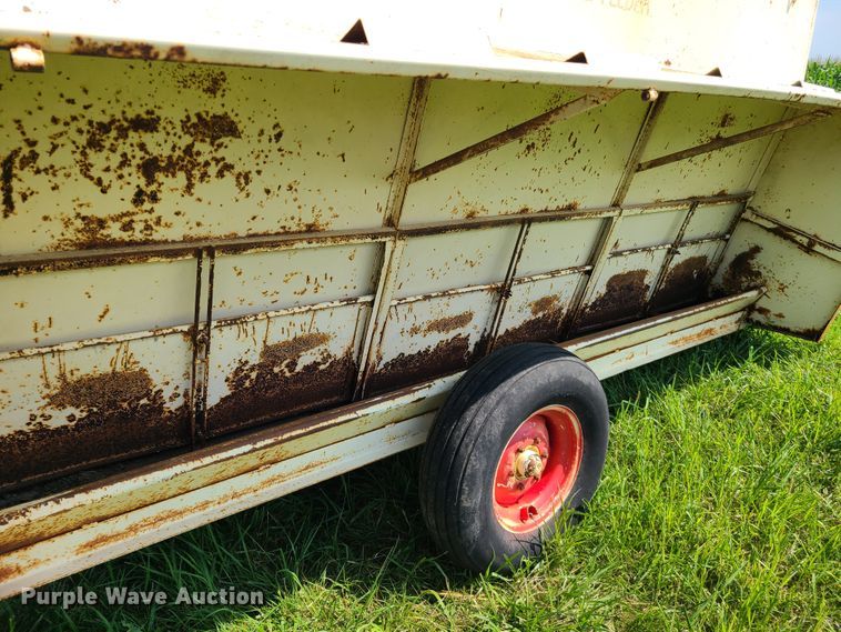 image for item IU9301 Apache creep feeder