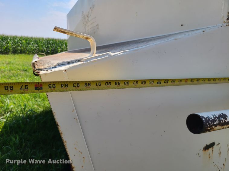 image for item IU9301 Apache creep feeder