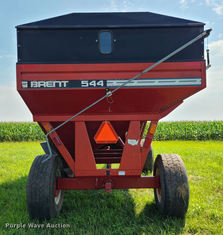 image for item IU9303 Brent 544  gravity wagon