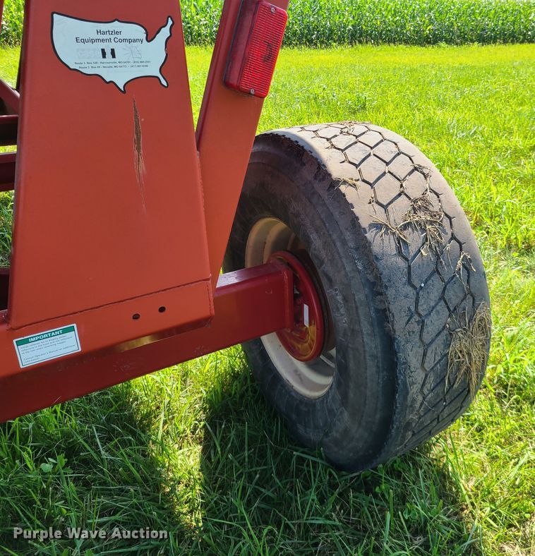 image for item IU9303 Brent 544  gravity wagon