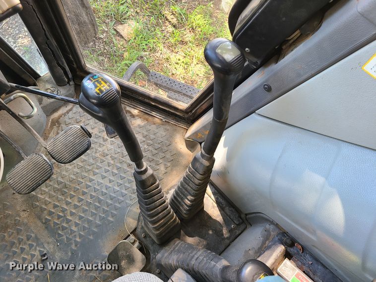 image for item IU9337 1995 White 6085  tractor