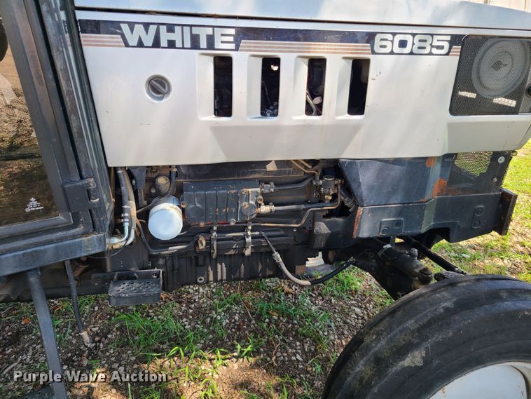image for item IU9337 1995 White 6085  tractor