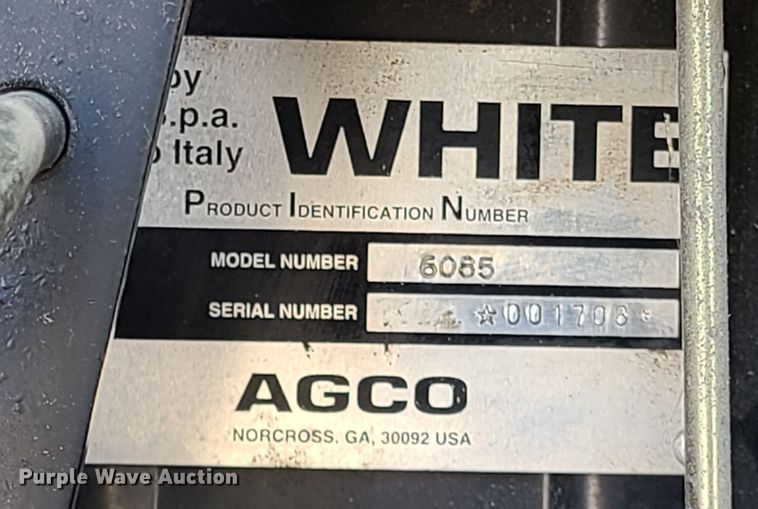 image for item IU9337 1995 White 6085  tractor