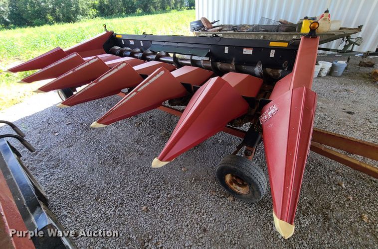 image for item IU9395 2006 Drago N6TR  corn head