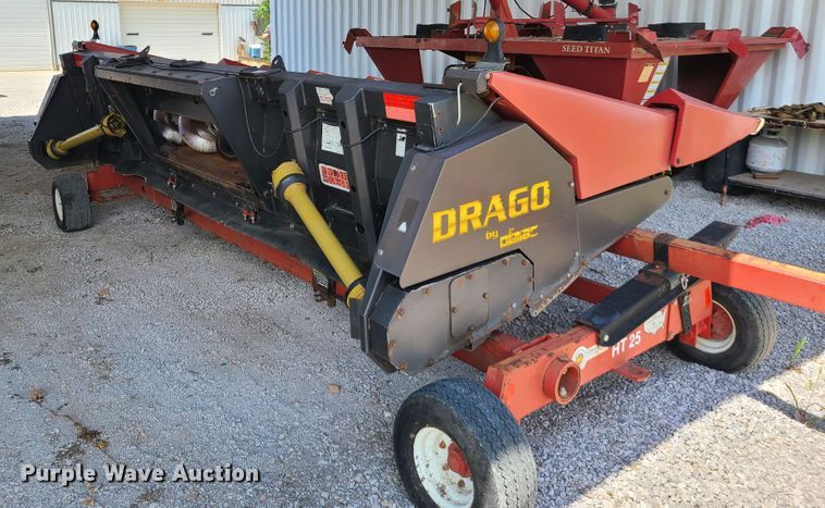 image for item IU9395 2006 Drago N6TR  corn head