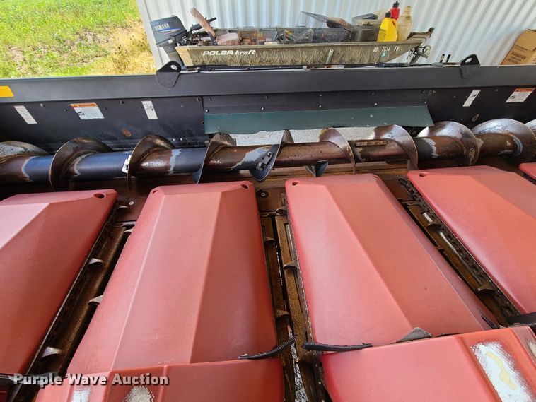 image for item IU9395 2006 Drago N6TR  corn head