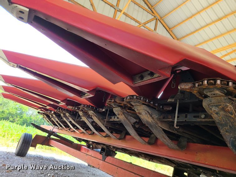 image for item IU9395 2006 Drago N6TR  corn head