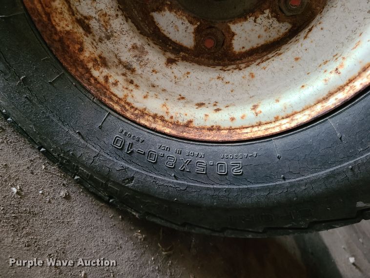 image for item IU9396 Unverferth HT12  header trailer