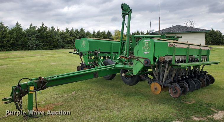 image for item IX9974 1990 Great Plains Solid Stand 24  grain drill