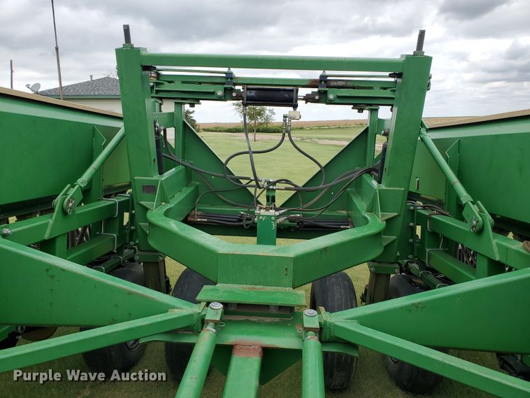 image for item IX9974 1990 Great Plains Solid Stand 24  grain drill