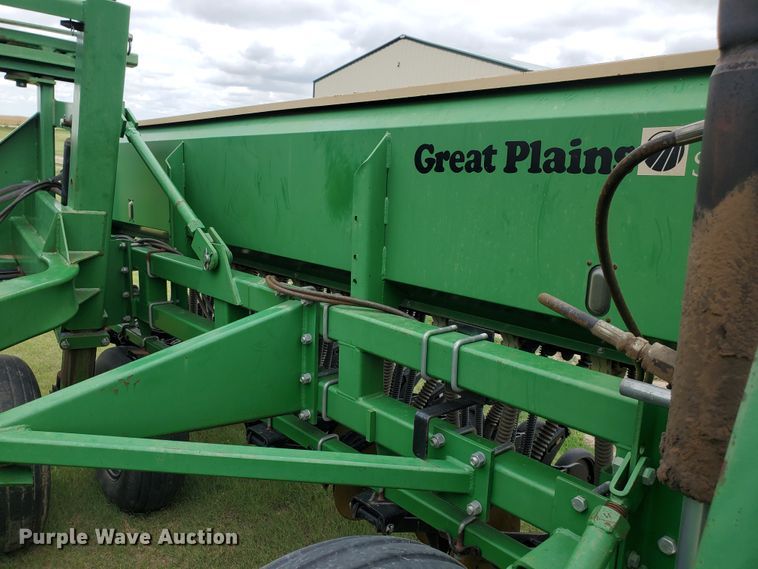 image for item IX9974 1990 Great Plains Solid Stand 24  grain drill