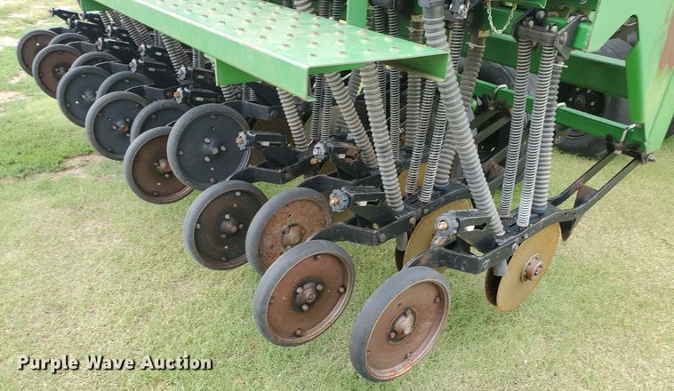 image for item IX9974 1990 Great Plains Solid Stand 24  grain drill