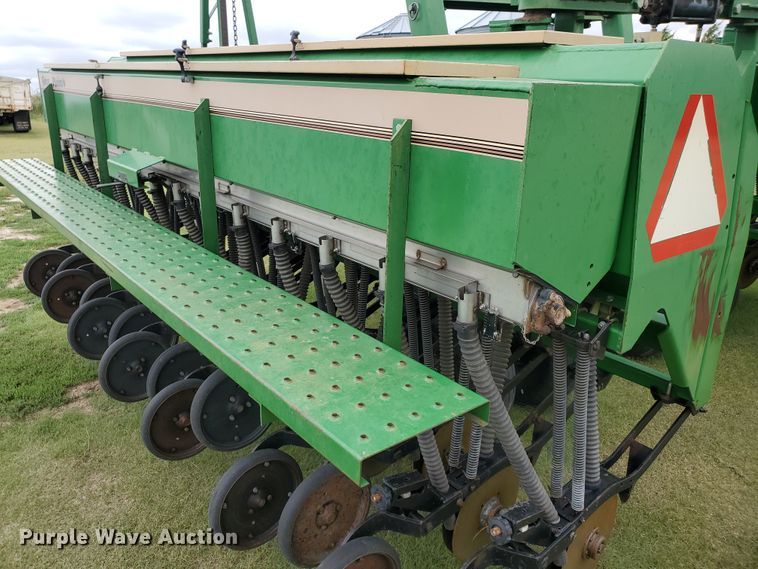 image for item IX9974 1990 Great Plains Solid Stand 24  grain drill