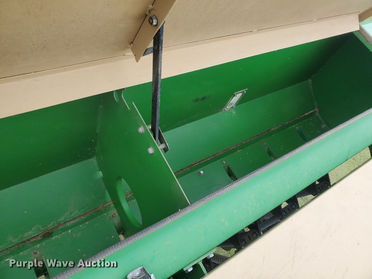 image for item IX9974 1990 Great Plains Solid Stand 24  grain drill