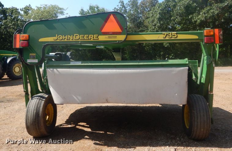 image for item JI9482 2005 John Deere 735  windrower