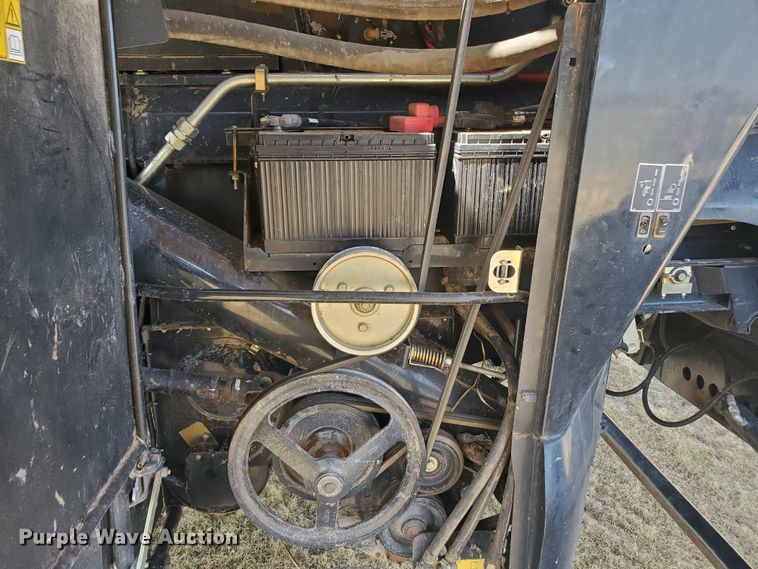 image for item JM9525 2006 New Holland CR960  combine