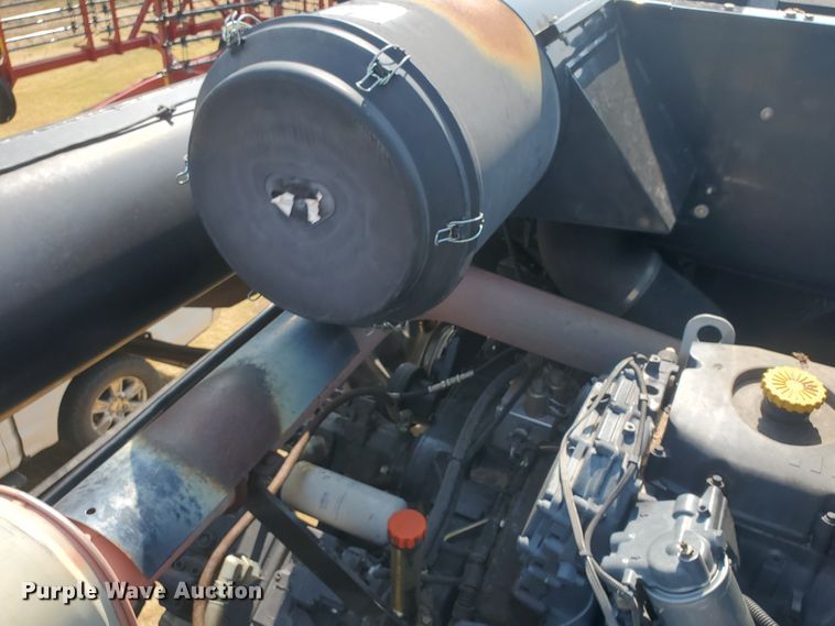 image for item JM9525 2006 New Holland CR960  combine