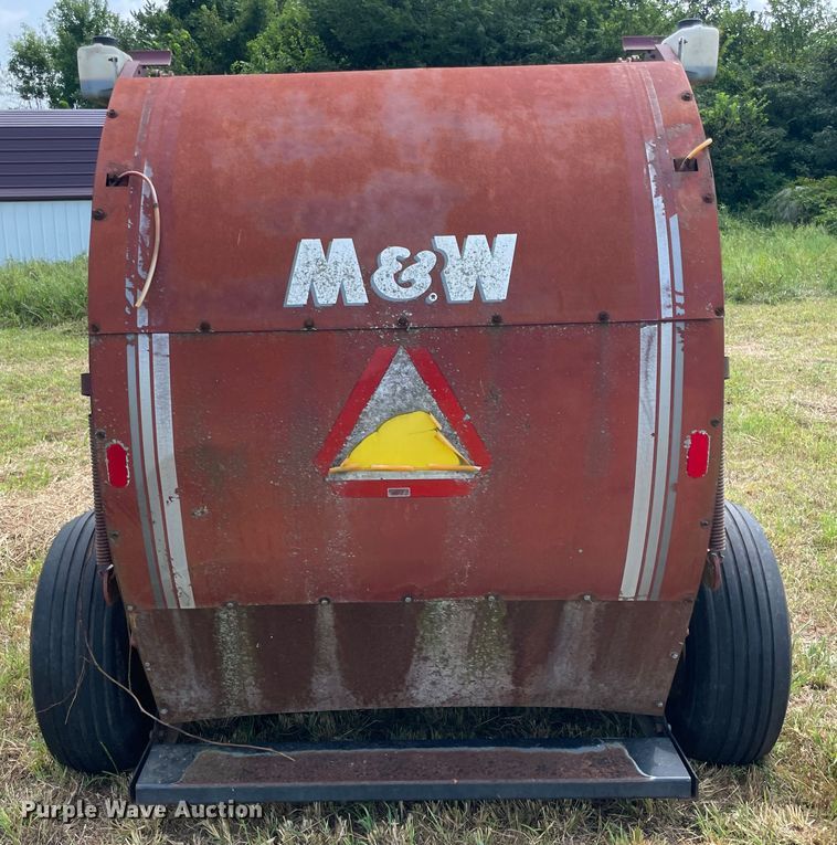 image for item KK9483 M&W 4590  round baler